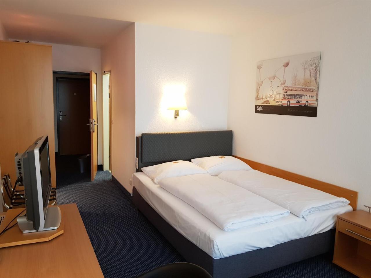 Arthotel Ana Neotel Штутгарт Экстерьер фото